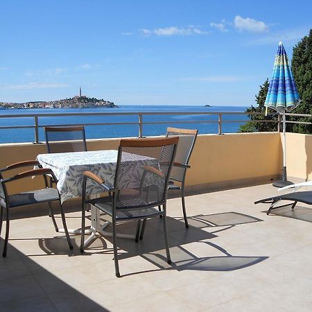 רוביני Stella Mare Apartments חדר תמונה